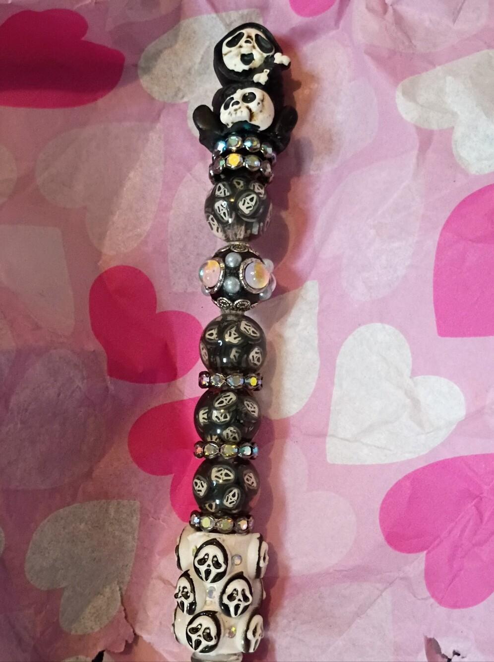 Scream Inspired Pen Extended Base- Gothic Home Office Accessory